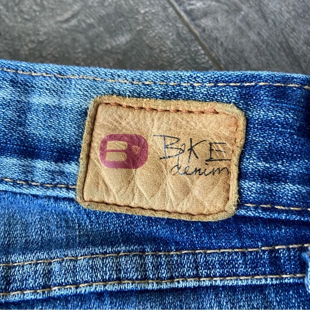 BKE Low-Rise Flare Jeans Y2K Size 27 - Picture 10 of 16